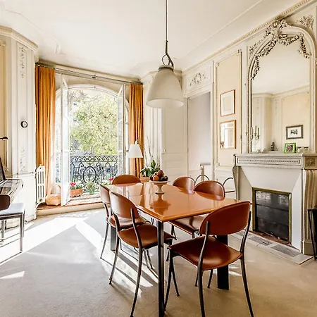 Parisian Chic For 5 Invalides Breteuil 3 Apartment Paris